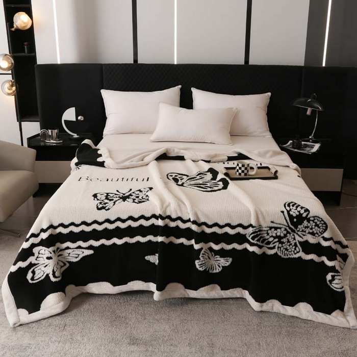 91家纺网 家纺一手货源 找家纺 卡奥家纺 2025新款双层提花复合欧棉绒毛毯 蝶颜