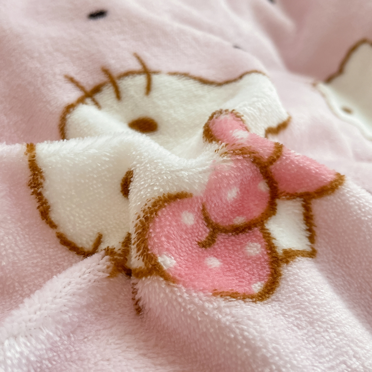 91家纺网 家纺一手货源 找家纺 （总）桃子家居 2025新款A类正版三丽鸥授权卡通加厚高克重牛奶绒系列四件套