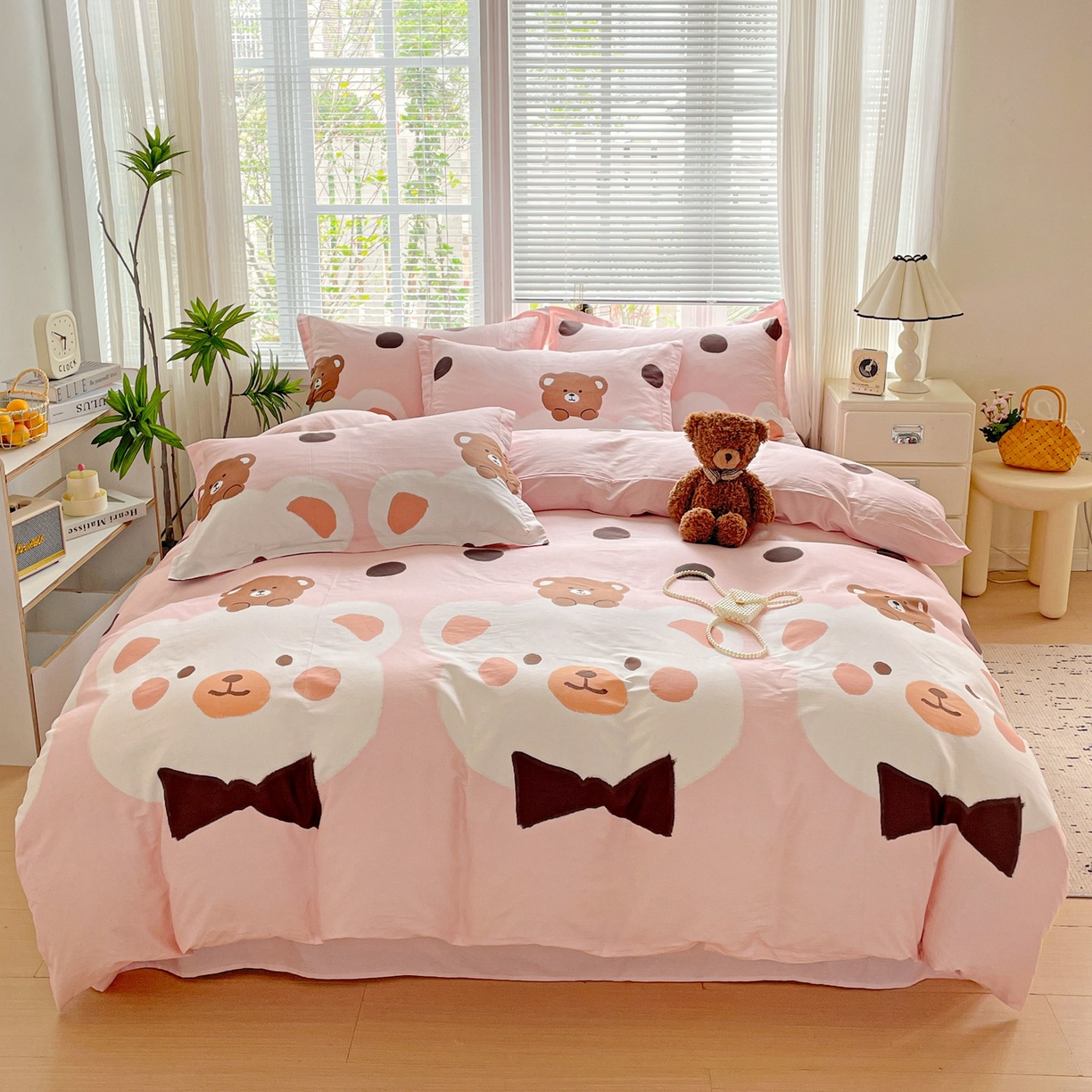 91家纺网 家纺一手货源 找家纺 文黛家居 2025新款全棉喷气印花全棉纯棉印花系列四件套 熊熊乐园-粉