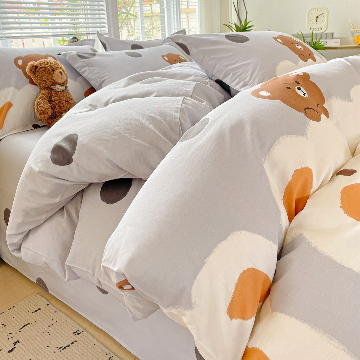 91家纺网 家纺一手货源 找家纺 文黛家居 2025新款全棉喷气印花全棉纯棉印花系列四件套 熊熊乐园-灰