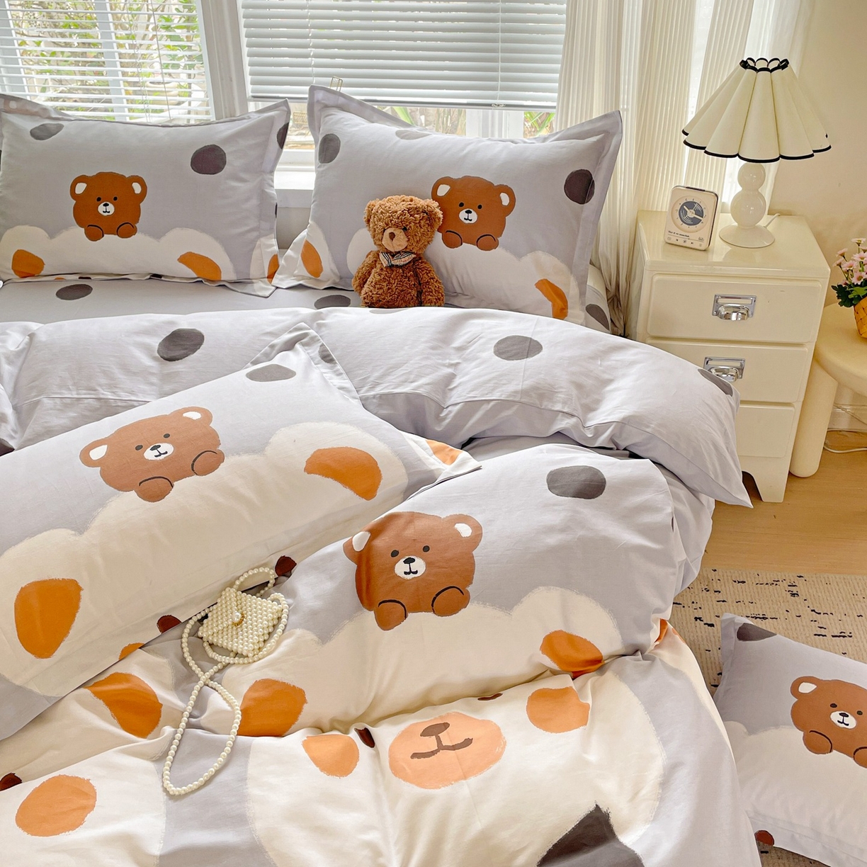 91家纺网 家纺一手货源 找家纺 文黛家居 2025新款全棉喷气印花全棉纯棉印花系列四件套 熊熊乐园-灰