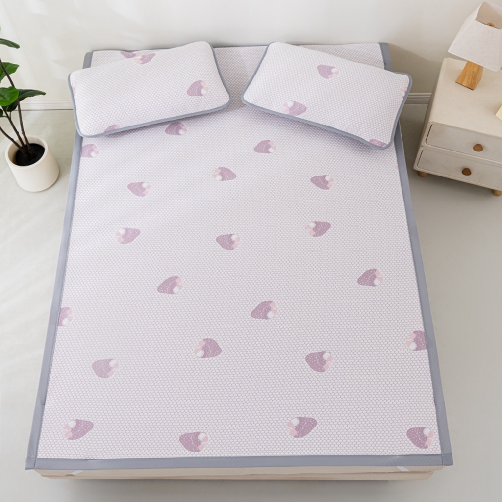 91家纺网 家纺一手货源 找家纺 观月轩家纺 2025新款亲肤舒适冰豆豆凉席席子三件套 草莓