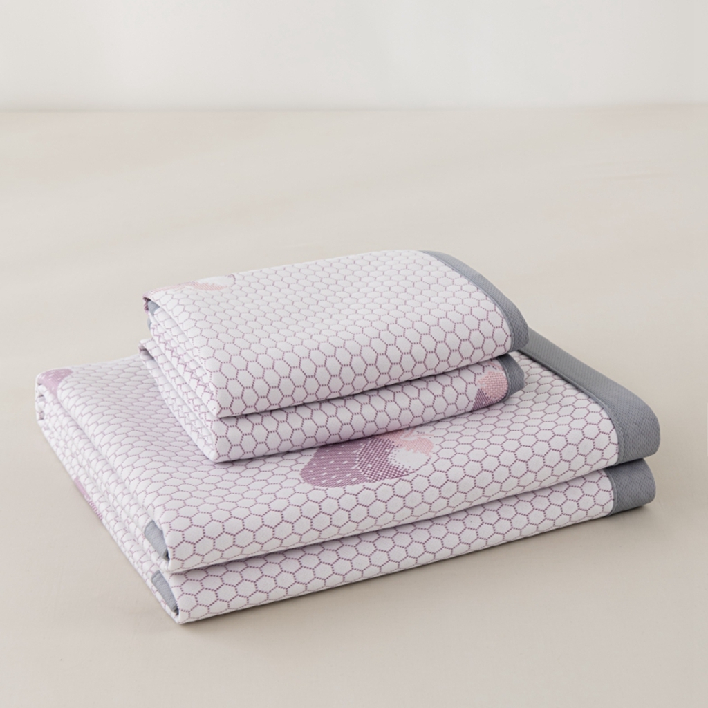 91家纺网 家纺一手货源 找家纺 观月轩家纺 2025新款亲肤舒适冰豆豆凉席席子三件套 草莓