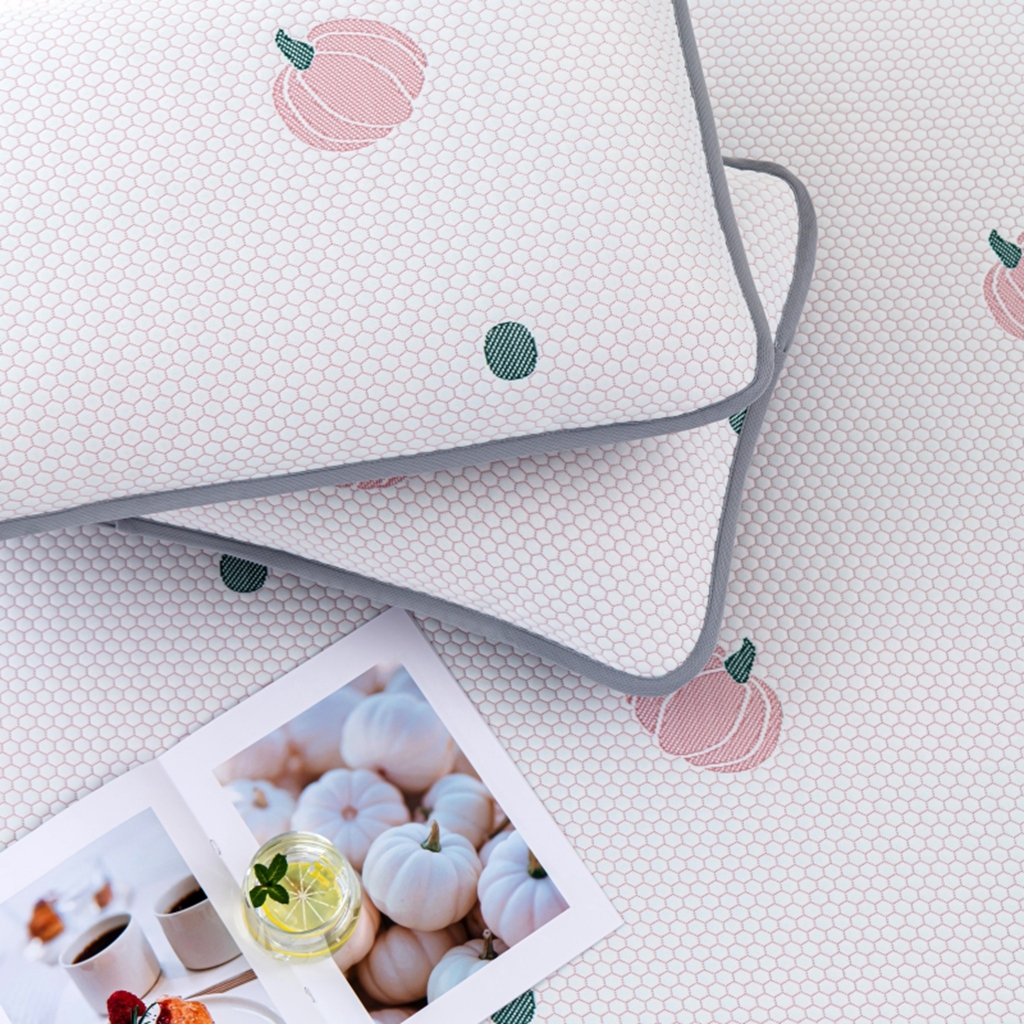 91家纺网 家纺一手货源 找家纺 观月轩家纺 2025新款亲肤舒适冰豆豆凉席席子三件套 南瓜粉