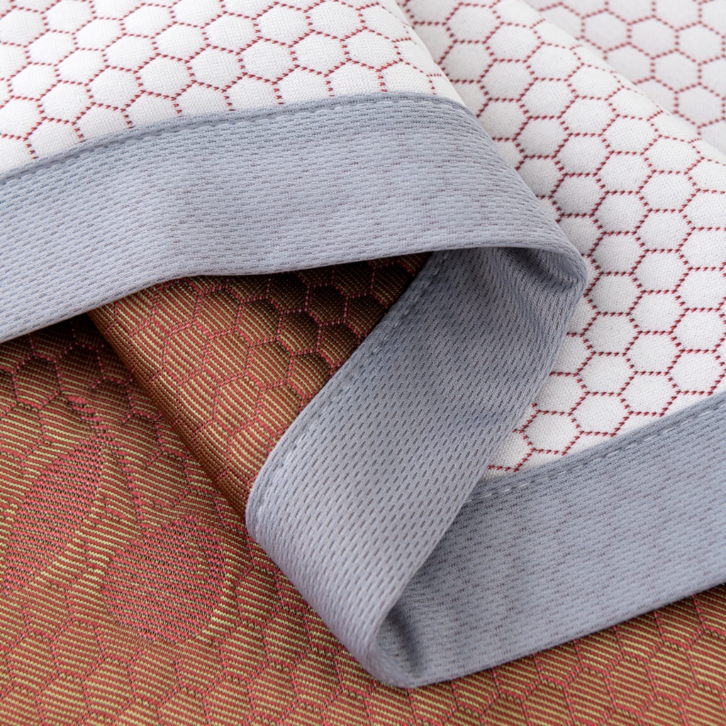 91家纺网 家纺一手货源 找家纺 观月轩家纺 2025新款亲肤舒适冰豆豆凉席席子三件套 樱桃粉