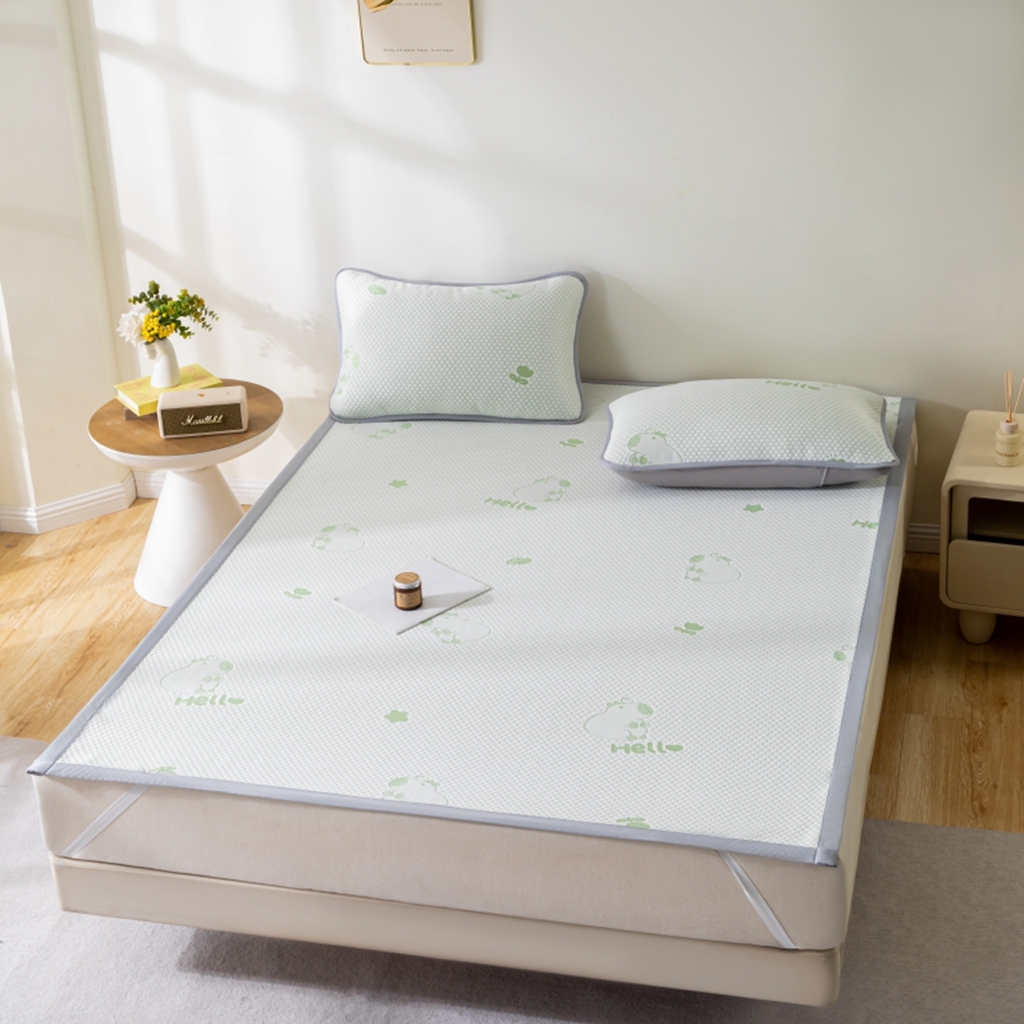 91家纺网 家纺一手货源 找家纺 观月轩家纺 2025新款亲肤舒适冰豆豆凉感席 凉席席子 卡皮巴拉-水绿色