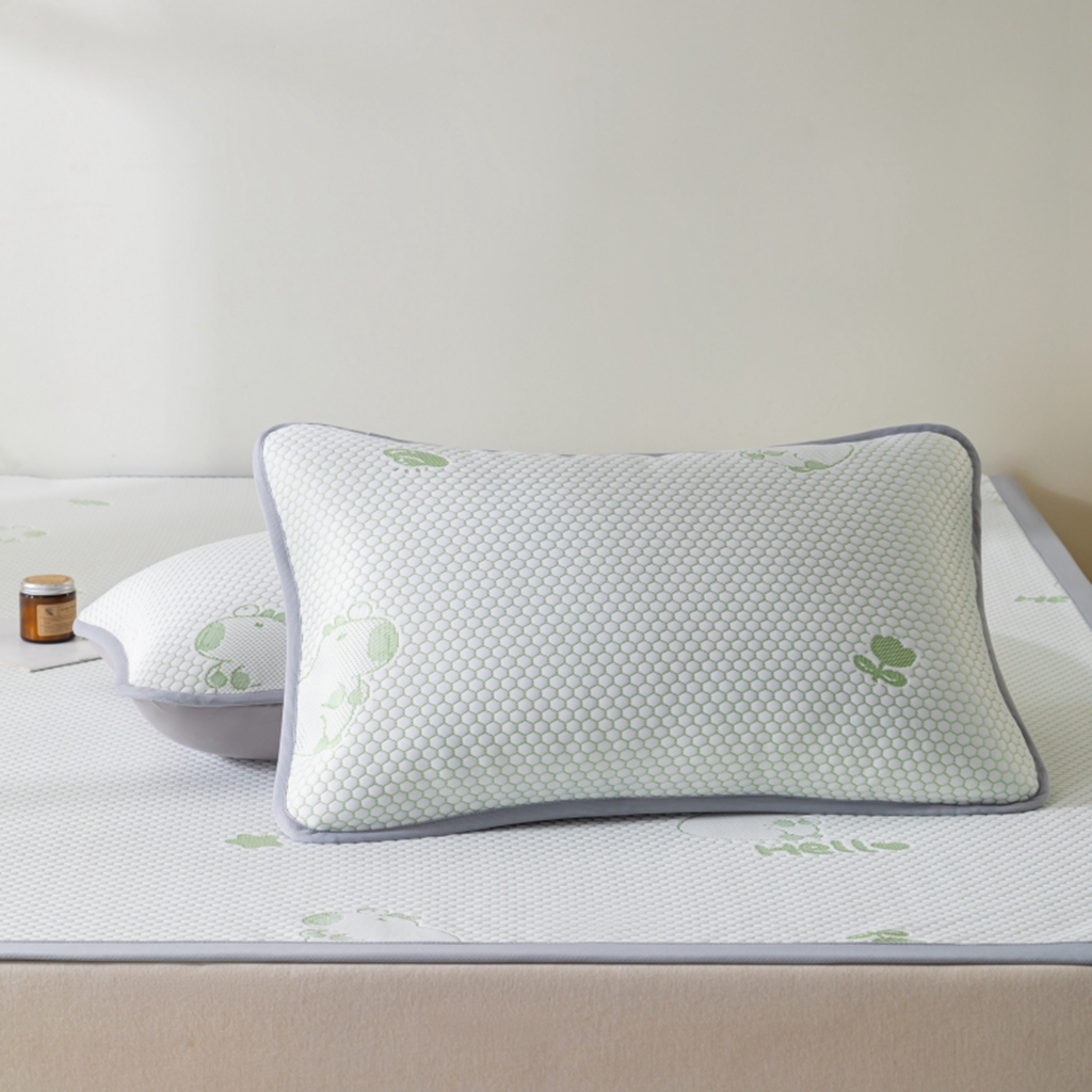 91家纺网 家纺一手货源 找家纺 观月轩家纺 2025新款亲肤舒适冰豆豆凉感席 凉席席子 卡皮巴拉-水绿色