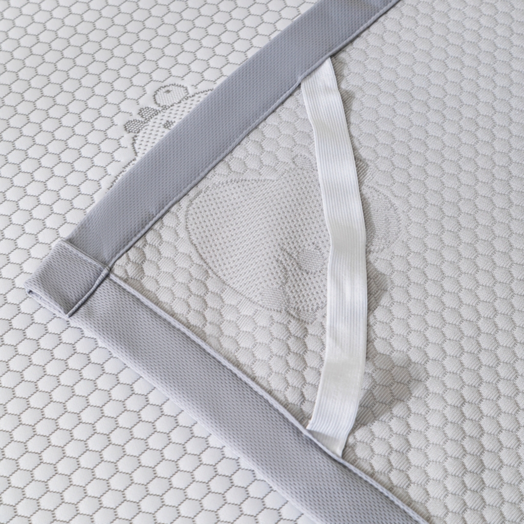 91家纺网 家纺一手货源 找家纺 观月轩家纺 2025新款亲肤舒适冰豆豆凉感席 凉席席子 卡皮巴拉-浅灰色