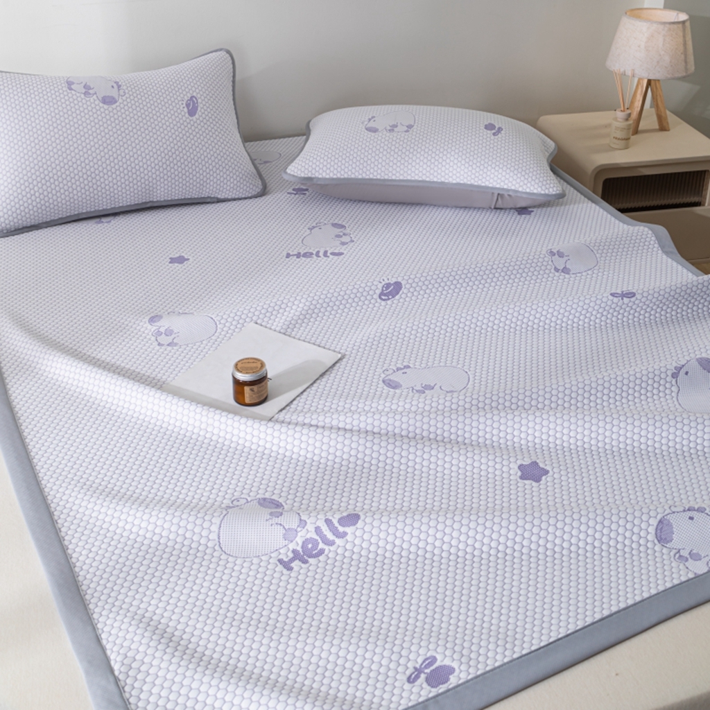 91家纺网 家纺一手货源 找家纺 观月轩家纺 2025新款亲肤舒适冰豆豆凉感席 凉席席子 卡皮巴拉-千黛紫