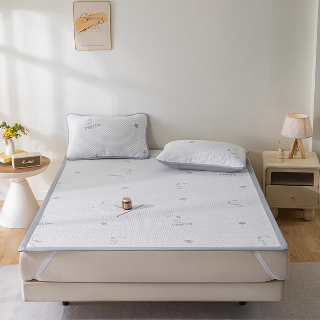 91家纺网 家纺一手货源 找家纺 观月轩家纺 2025新款亲肤舒适冰豆豆凉感席 凉席席子 卡皮巴拉-浅灰色