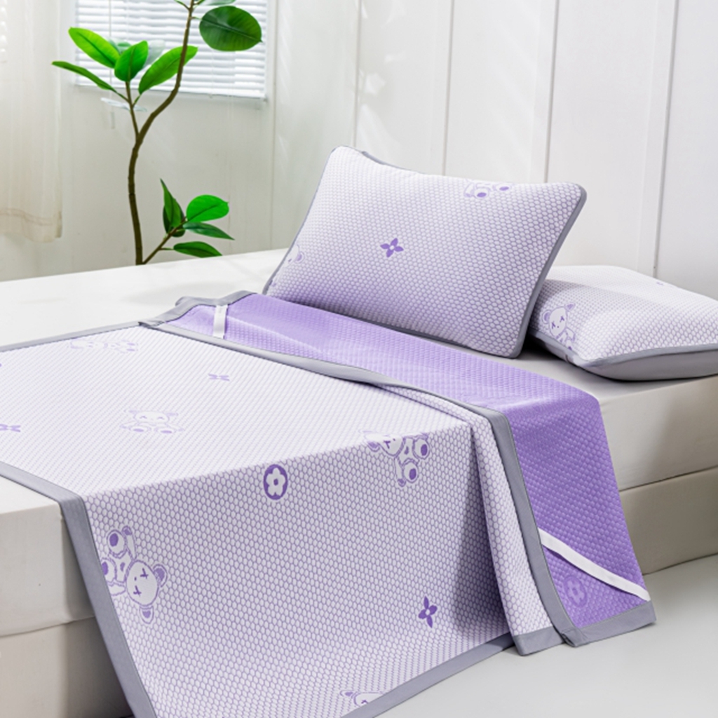 91家纺网 家纺一手货源 找家纺 观月轩家纺 2025新款亲肤舒适冰豆豆凉感席 凉席席子 暴力熊-千黛紫