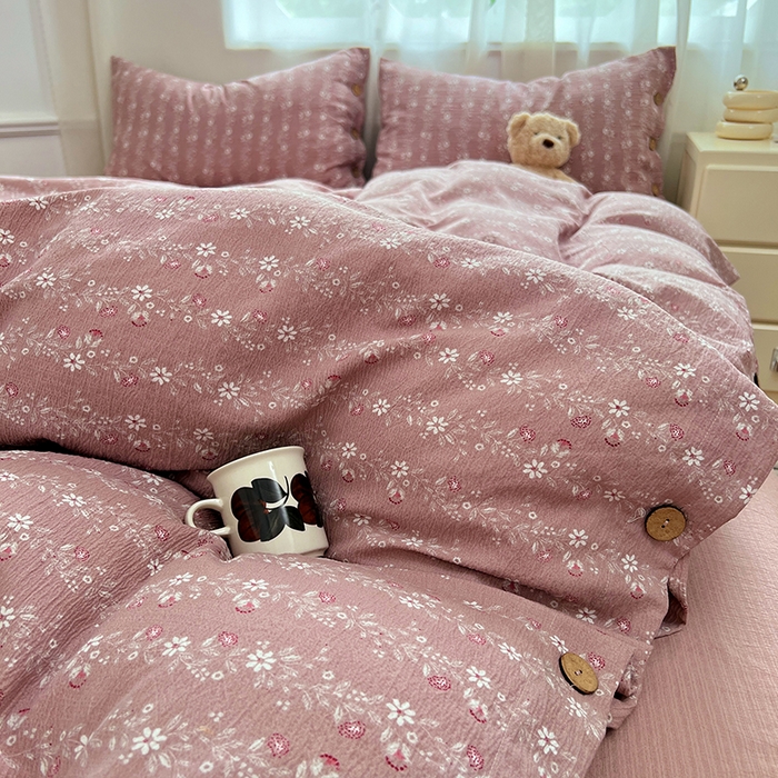 91家纺网 家纺一手货源 找家纺 优佳优品 2025秋冬新款A类高克重亚麻复古侘季风复麻系列四件套 紫菱粉蔓