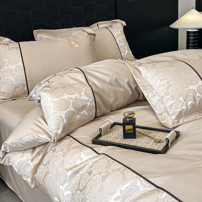 91家纺网 家纺一手货源 找家纺 （总）金牛座家纺 2025新款贡缎提花磨毛亲肤棉大拼角刺绣四件套