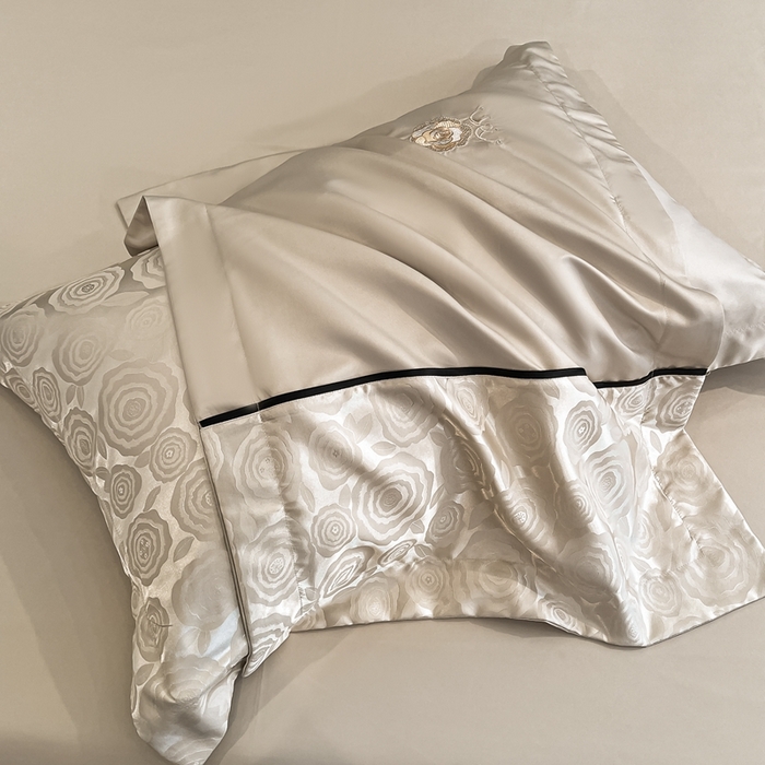 91家纺网 家纺一手货源 找家纺 （总）金牛座家纺 2025新款贡缎提花磨毛亲肤棉大拼角刺绣四件套