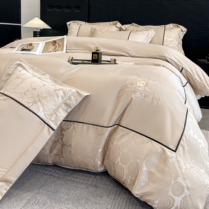 91家纺网 家纺一手货源 找家纺 （总）金牛座家纺 2025新款贡缎提花磨毛亲肤棉大拼角刺绣四件套