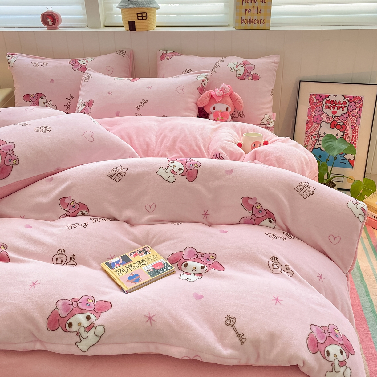 91家纺网 家纺一手货源 找家纺 桃子家居 2025新款A类正版三丽鸥授权卡通加厚高克重牛奶绒系列四件套 绒三丽鸥-萌萌美乐蒂