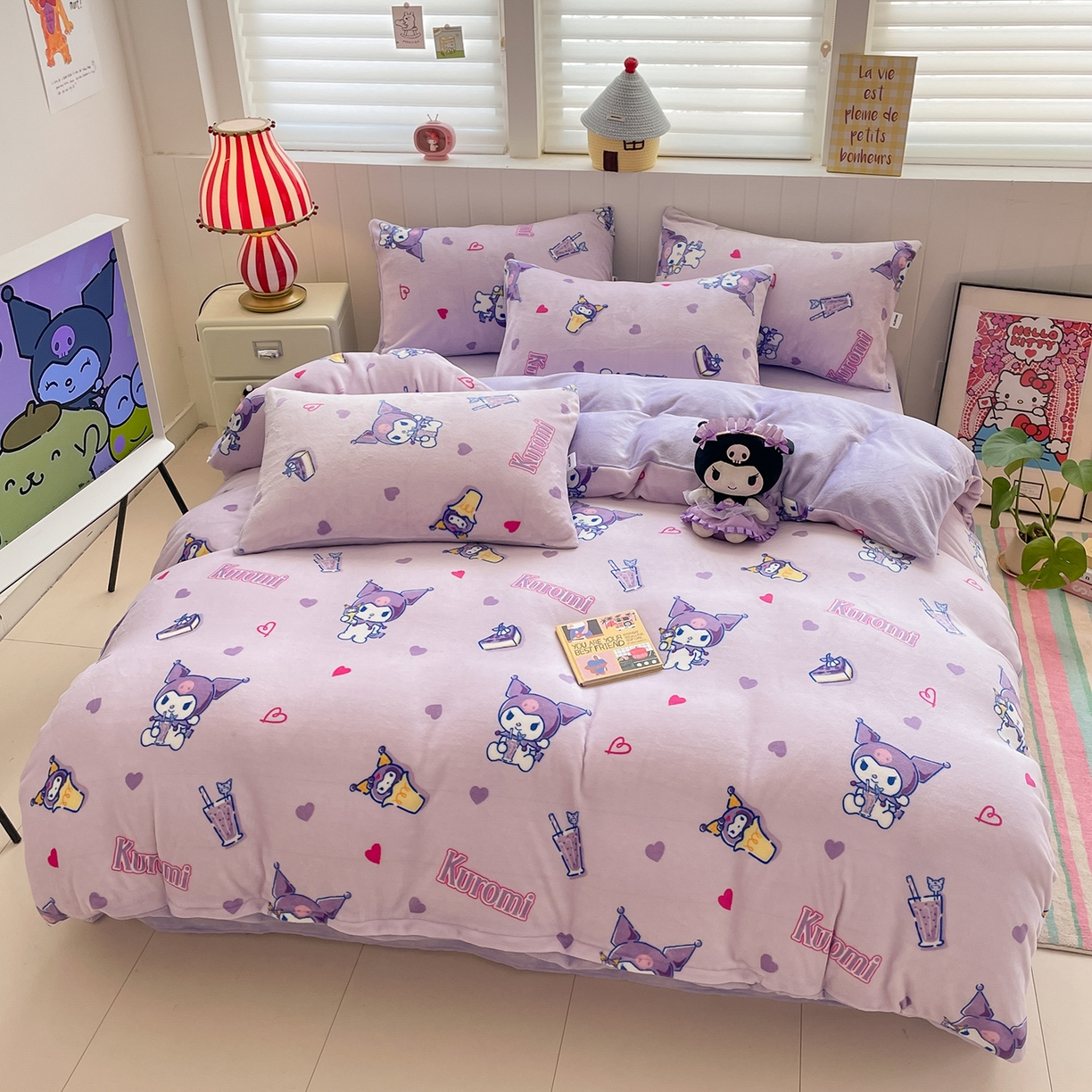 91家纺网 家纺一手货源 找家纺 桃子家居 2025新款A类正版三丽鸥授权卡通加厚高克重牛奶绒系列四件套 绒三丽鸥-奶茶库洛米