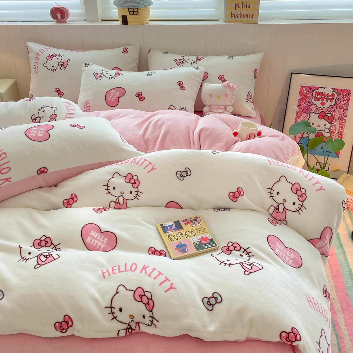 91家纺网 家纺一手货源 找家纺 桃子家居 2025新款A类正版三丽鸥授权卡通加厚高克重牛奶绒系列四件套 绒三丽鸥-奶油kitty