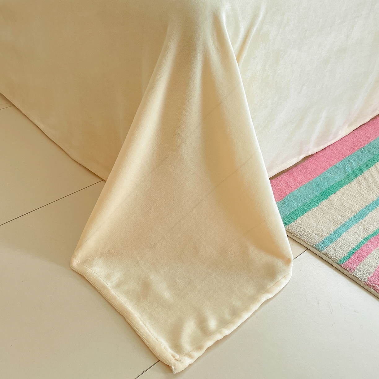 91家纺网 家纺一手货源 找家纺 桃子家居 2025新款A类正版三丽鸥授权卡通加厚高克重牛奶绒系列四件套 绒三丽鸥-清新布丁狗