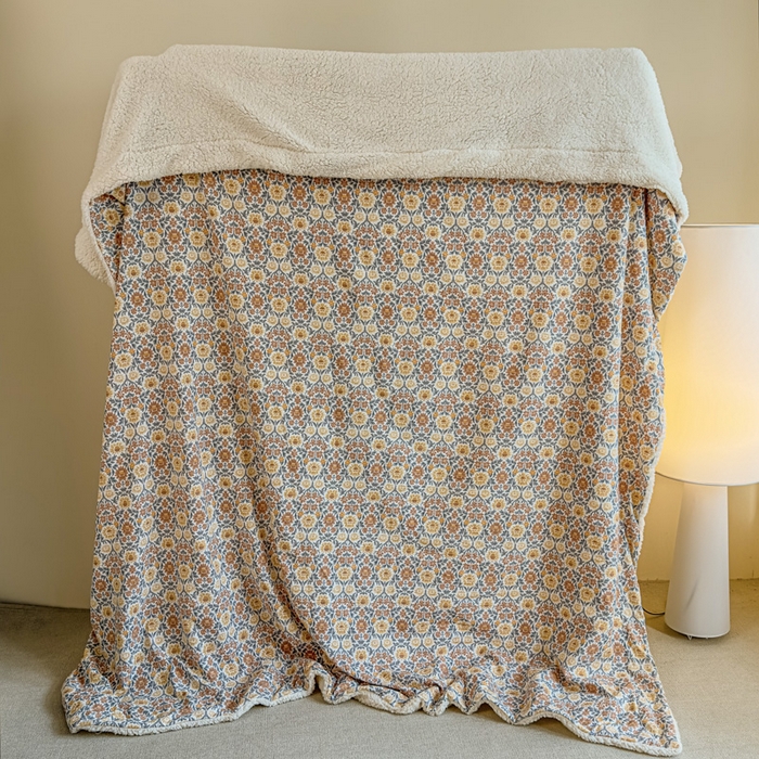 91家纺网 家纺一手货源 找家纺 （总）布柔 2025新款原麻皱皱纱羊羔绒双层毛毯多功能盖毯午睡沙发毯子