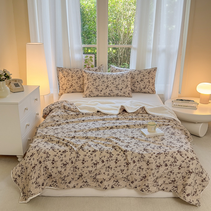 91家纺网 家纺一手货源 找家纺 布柔 2025新款原麻皱皱纱羊羔绒双层毛毯多功能盖毯午睡沙发毯子 秋序盖毯