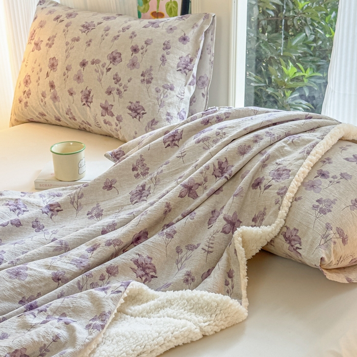 91家纺网 家纺一手货源 找家纺 布柔 2025新款原麻皱皱纱羊羔绒双层毛毯多功能盖毯午睡沙发毯子 暗香盖毯