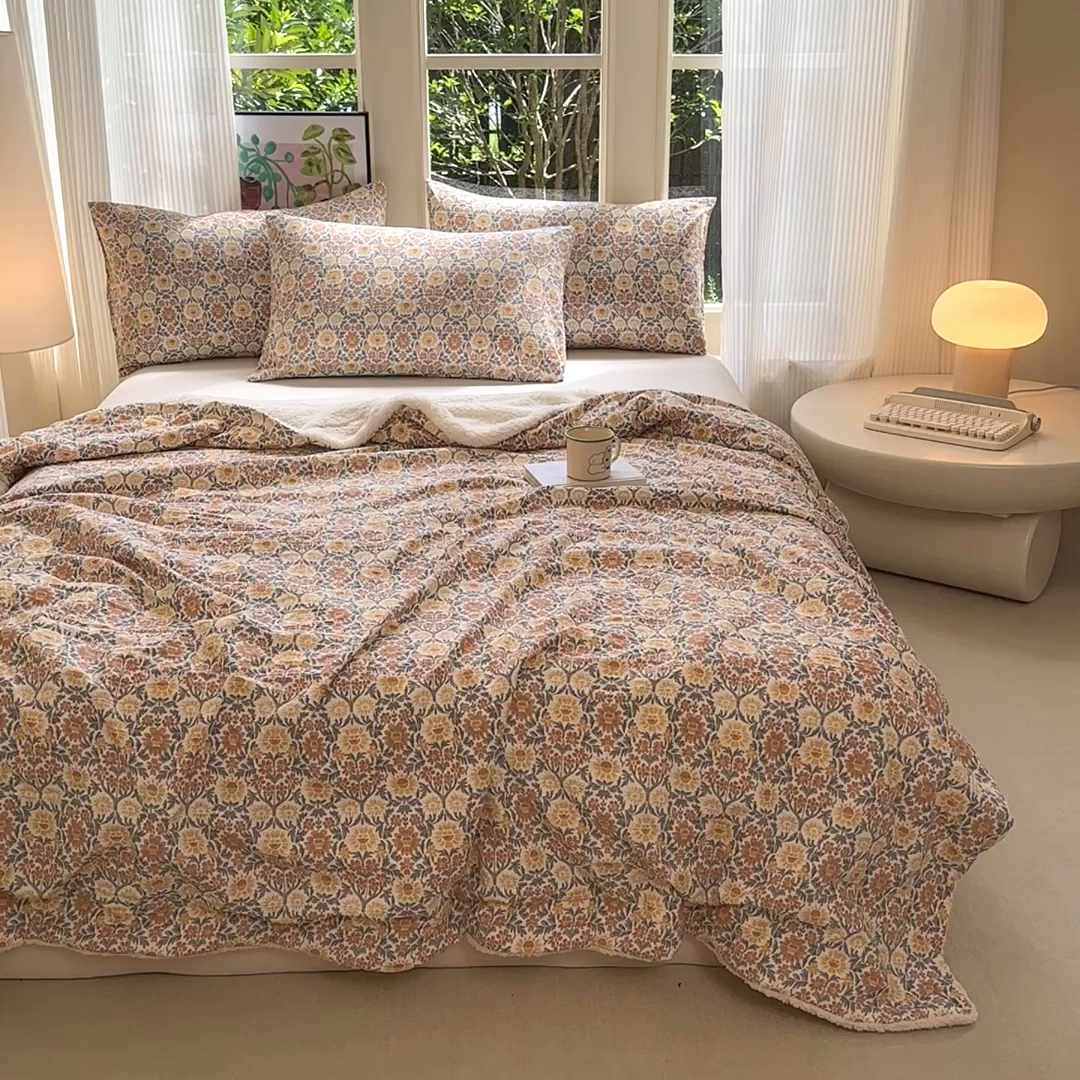 91家纺网 家纺一手货源 找家纺 （总）布柔 2025新款原麻皱皱纱羊羔绒双层毛毯多功能盖毯午睡沙发毯子