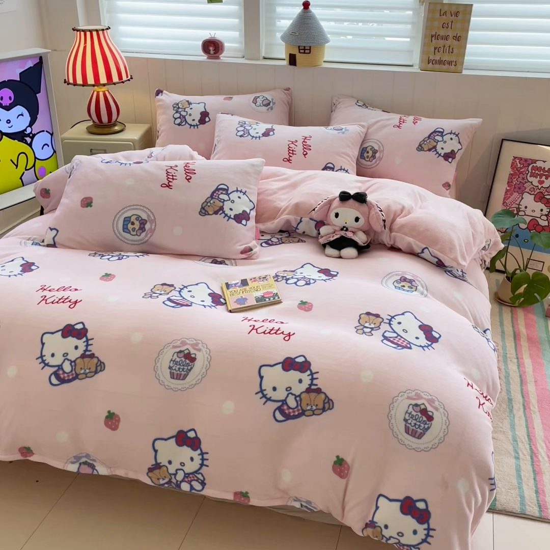 91家纺网 家纺一手货源 找家纺 桃子家居 2025新款A类正版三丽鸥授权卡通加厚高克重牛奶绒系列四件套 绒三丽鸥-甜美kitty