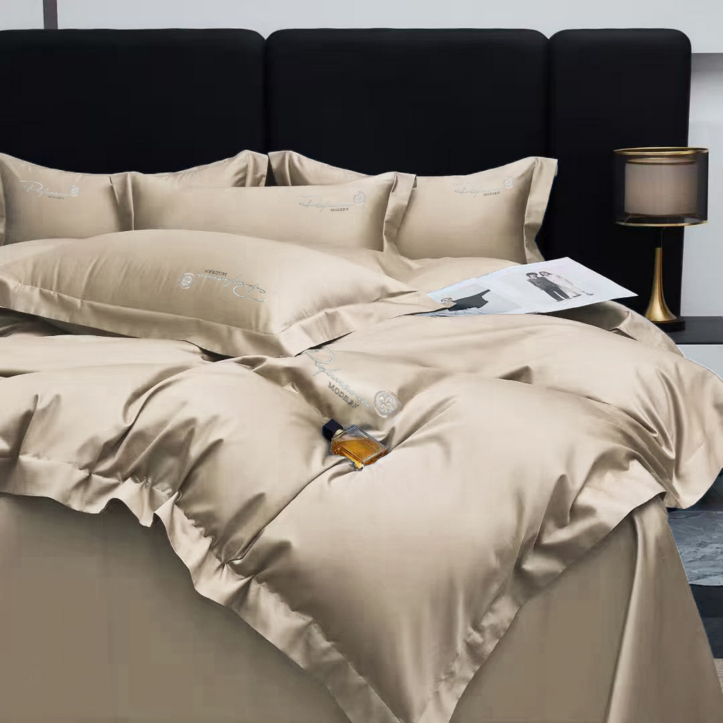 91家纺网 家纺一手货源 找家纺 玖玖爱家纺 2025新款100支新疆长绒棉四件套-巴黎之夜 巴黎之夜-米棕