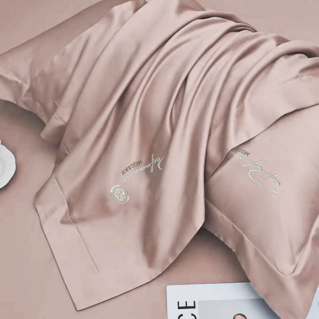 91家纺网 家纺一手货源 找家纺 玖玖爱家纺 2025新款100支新疆长绒棉四件套-巴黎之夜 巴黎之夜-浅粉