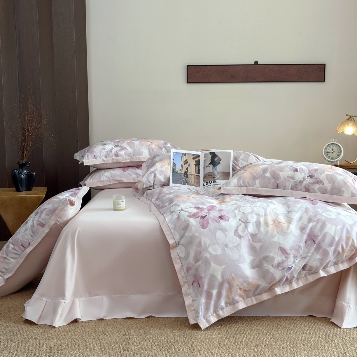 91家纺网 家纺一手货源 找家纺 未来家居 2025新款秋冬全棉加厚磨毛纯色印花缺角工艺系列高端礼盒包装四件套 碧影-粉