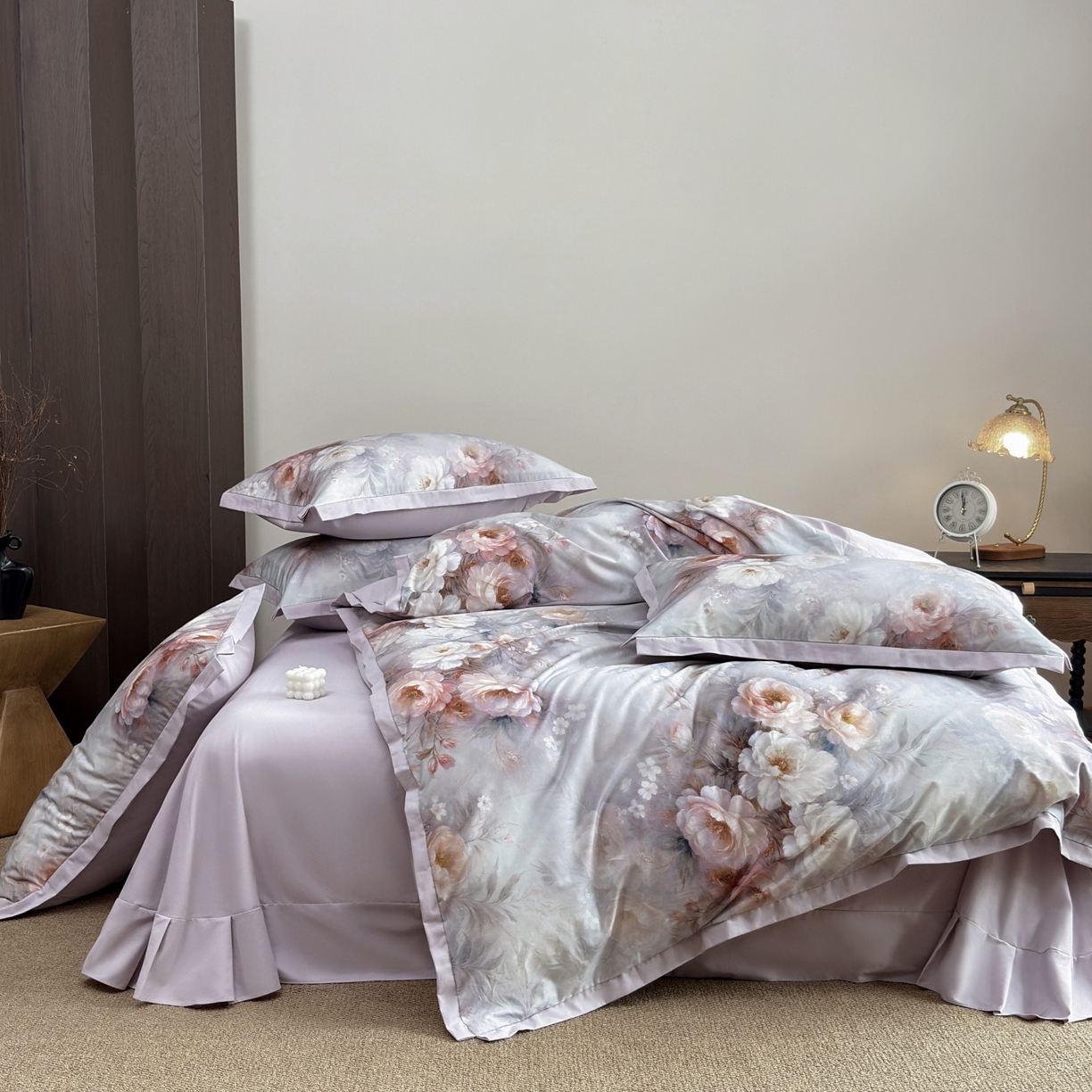 91家纺网 家纺一手货源 找家纺 未来家居 2025新款秋冬全棉加厚磨毛纯色印花缺角工艺系列高端礼盒包装四件套 法瑞尔-粉