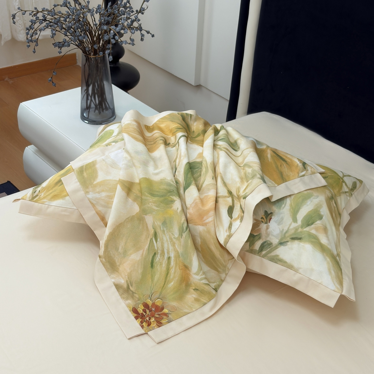 91家纺网 家纺一手货源 找家纺 未来家居 2025新款秋冬全棉加厚磨毛纯色印花缺角工艺系列高端礼盒包装四件套 醉美人-绿