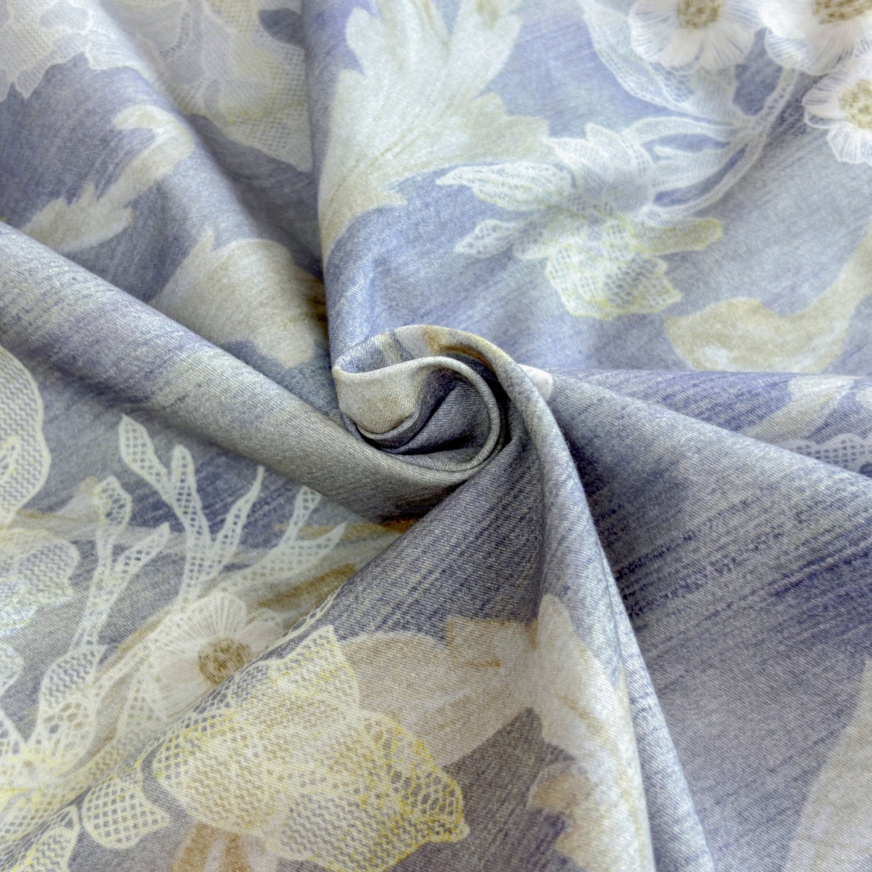 91家纺网 家纺一手货源 找家纺 未来家居 2025新款秋冬全棉加厚磨毛纯色印花缺角工艺系列高端礼盒包装四件套 若芙-蓝