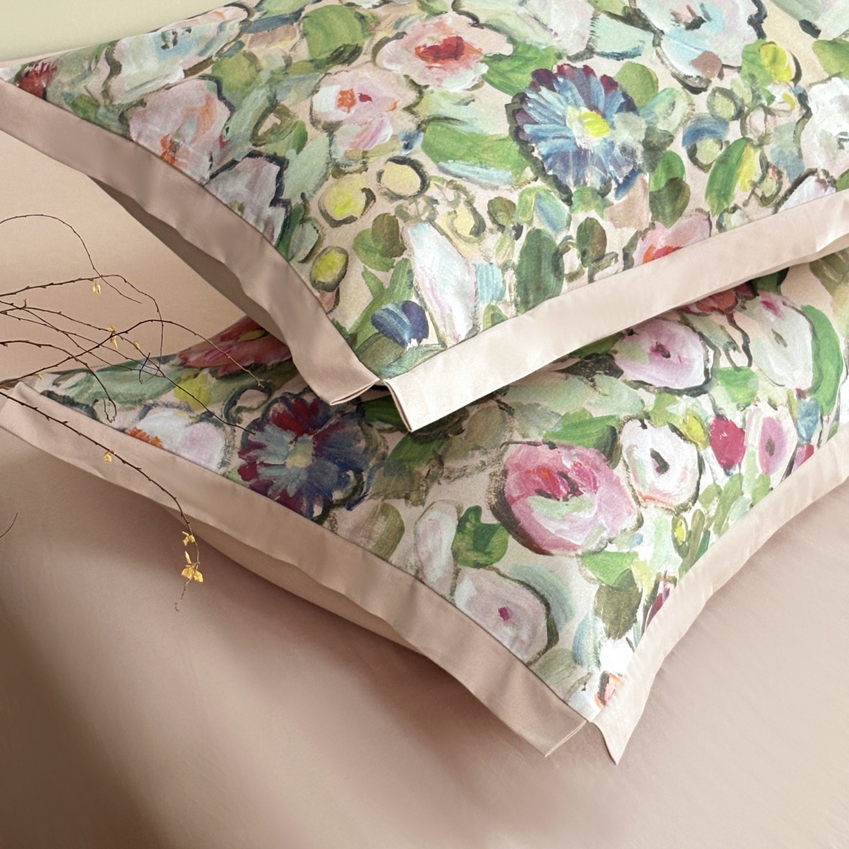 91家纺网 家纺一手货源 找家纺 未来家居 2025新款秋冬全棉加厚磨毛纯色印花缺角工艺系列高端礼盒包装四件套 兰朵-绿