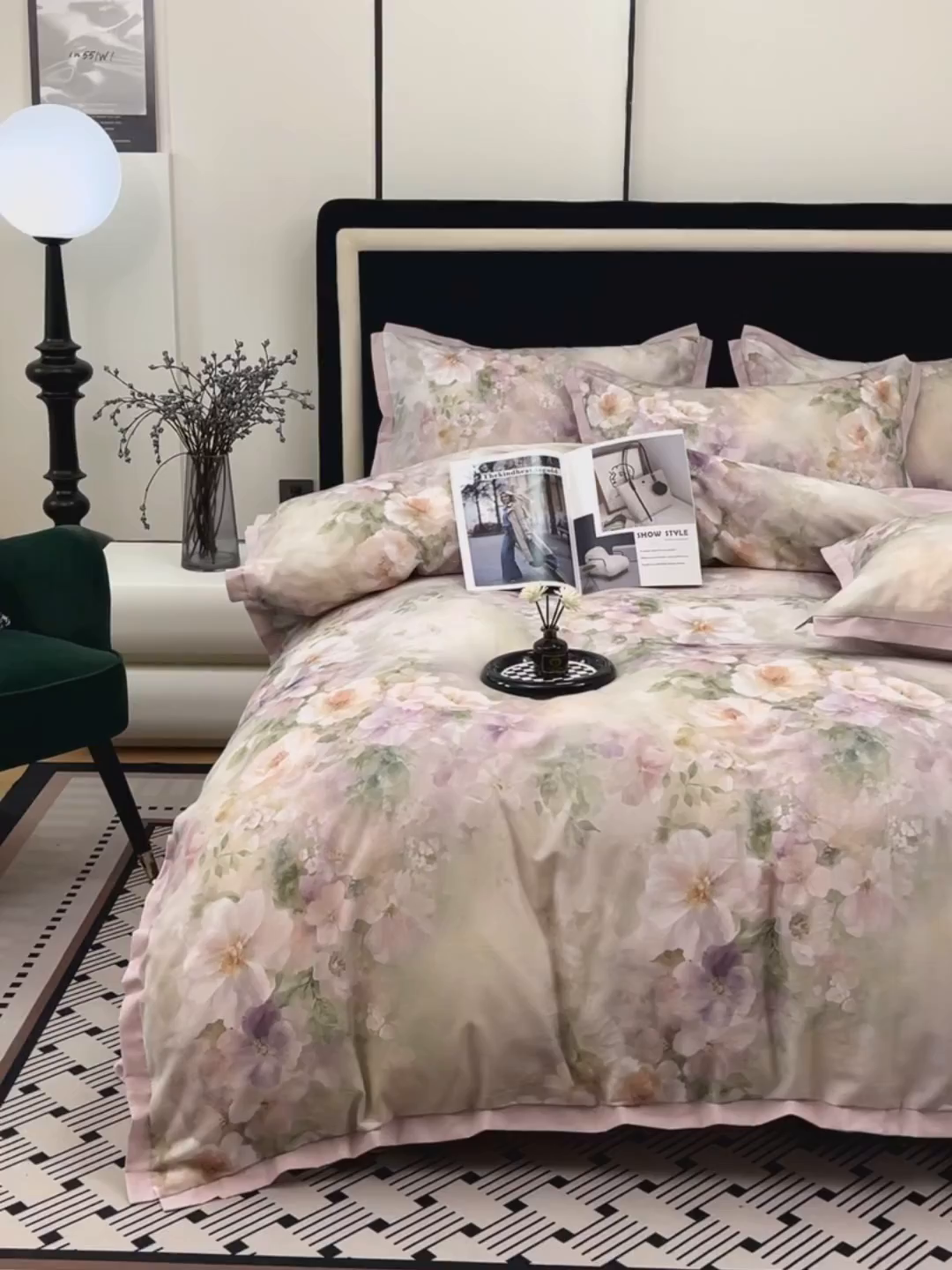 91家纺网 家纺一手货源 找家纺 未来家居 2025新款秋冬全棉加厚磨毛纯色印花缺角工艺系列高端礼盒包装四件套 芳芯-紫