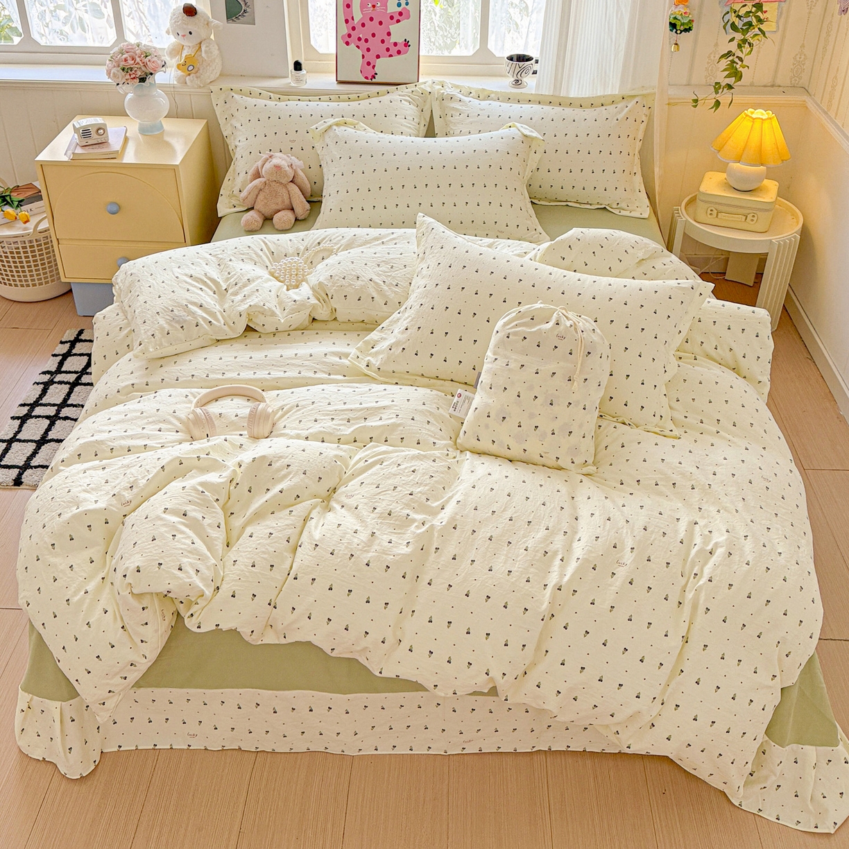 91家纺网 家纺一手货源 找家纺 梦莱斯 2025新款韩国小布袋古法云感棉四件套 木棉花开