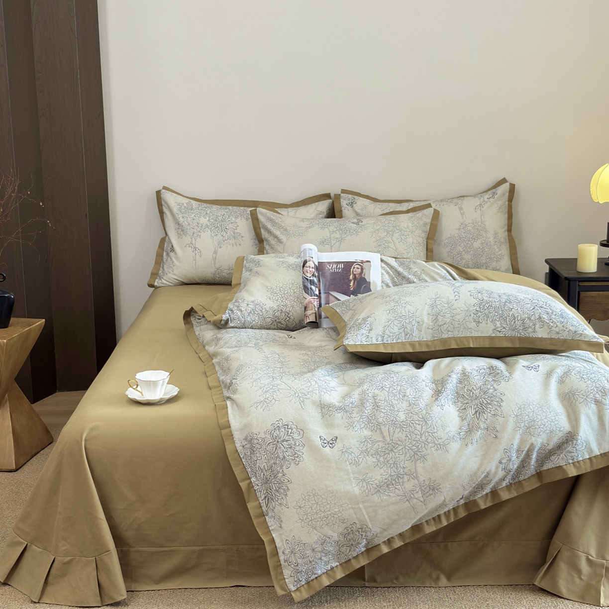 91家纺网 家纺一手货源 找家纺 （总）未来家居 2025新款秋冬全棉加厚磨毛纯色印花缺角工艺系列高端礼盒包装四件套