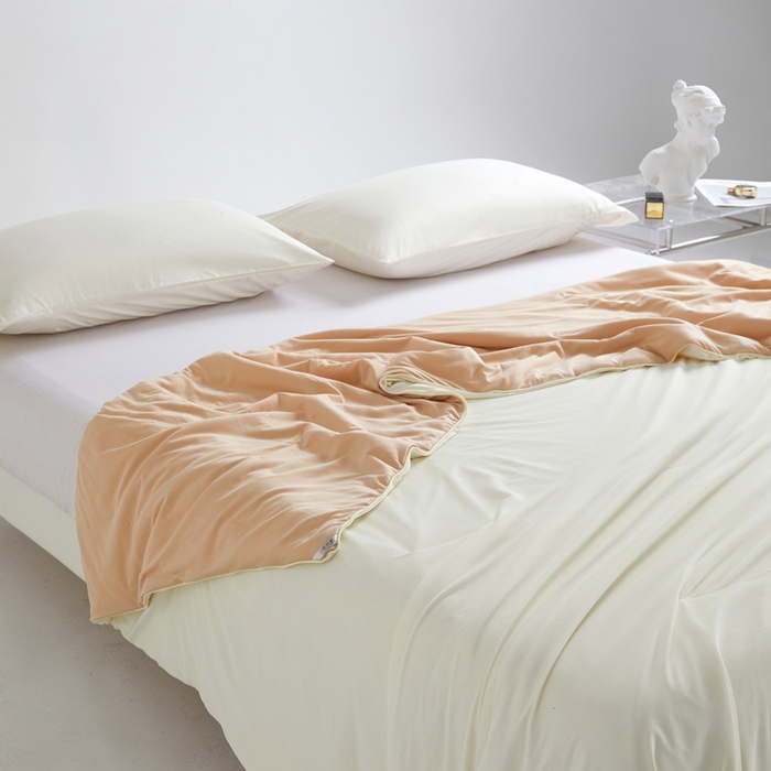 91家纺网 家纺一手货源 找家纺 观月轩家纺 2025新款双感控温pro蚕丝被夏被夏凉被空调被 米黄