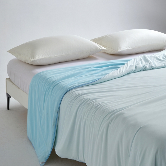 91家纺网 家纺一手货源 找家纺 观月轩家纺 2025新款双感控温pro蚕丝被夏被夏凉被空调被 浅蓝