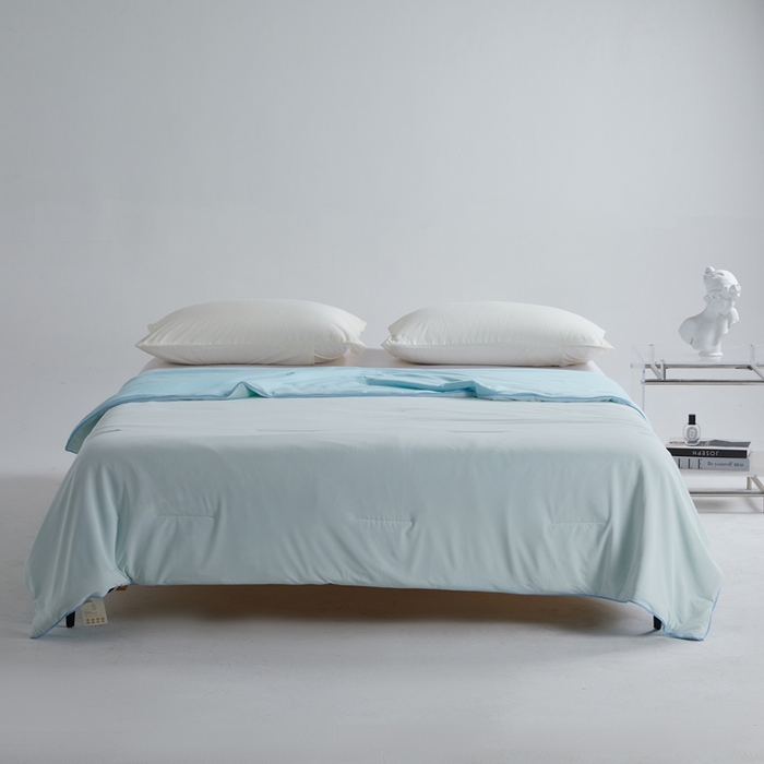 91家纺网 家纺一手货源 找家纺 观月轩家纺 2025新款双感控温pro蚕丝被夏被夏凉被空调被 浅蓝