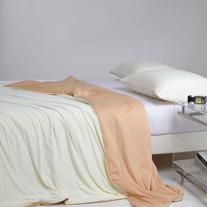 91家纺网 家纺一手货源 找家纺 观月轩家纺 2025新款双感控温pro蚕丝被夏被夏凉被空调被 米黄