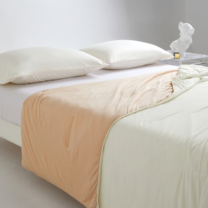 91家纺网 家纺一手货源 找家纺 观月轩家纺 2025新款双感控温pro蚕丝被夏被夏凉被空调被 米黄