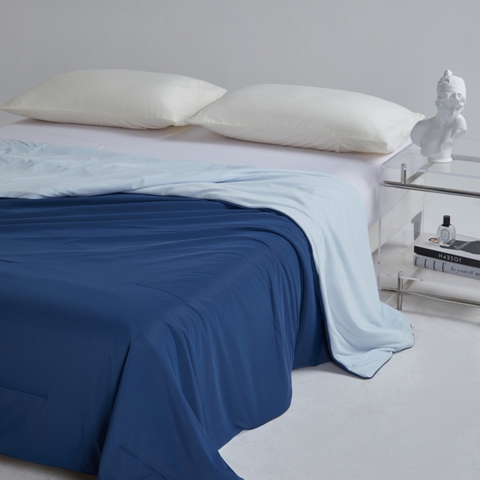 91家纺网 家纺一手货源 找家纺 观月轩家纺 2025新款双感控温pro蚕丝被夏被夏凉被空调被 深蓝