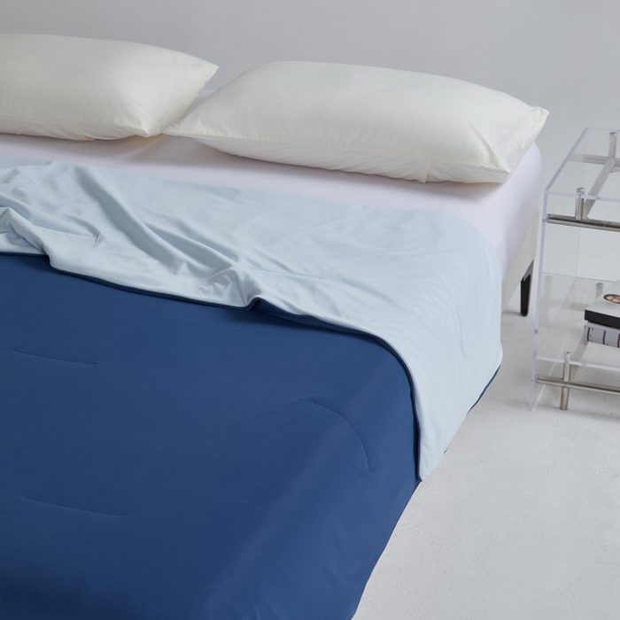 91家纺网 家纺一手货源 找家纺 观月轩家纺 2025新款双感控温pro蚕丝被夏被夏凉被空调被 深蓝