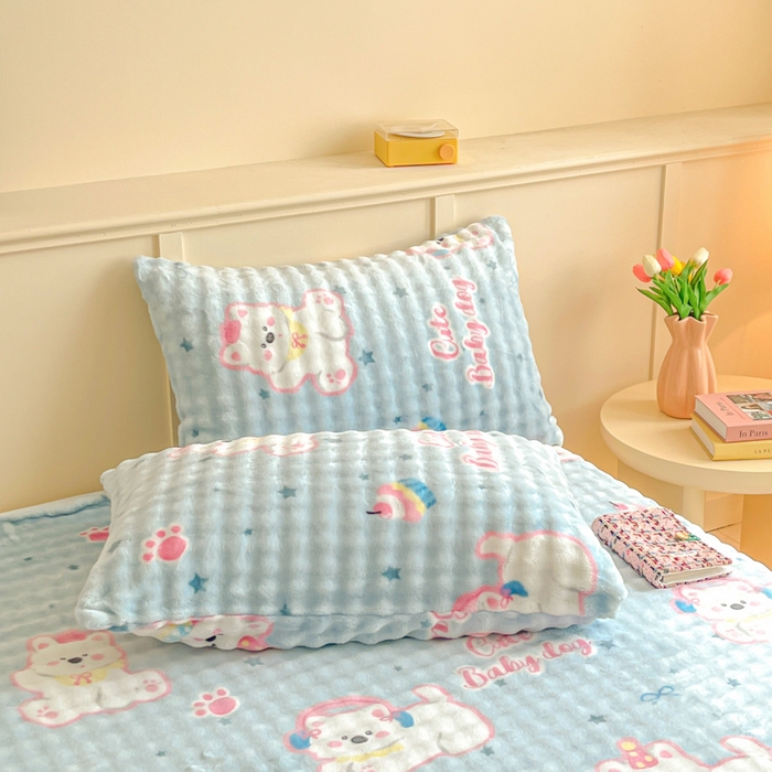 91家纺网 家纺一手货源 找家纺 （总）爱屋及屋2025新款高克重牛奶绒泡泡绒印花床单单件冬季保暖毛绒毯子绒床单子三件套