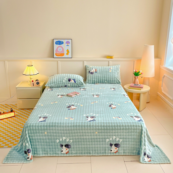 91家纺网 家纺一手货源 找家纺 爱屋及屋 2025新款牛奶泡泡绒印花单床单 床单单件 彩虹小狗