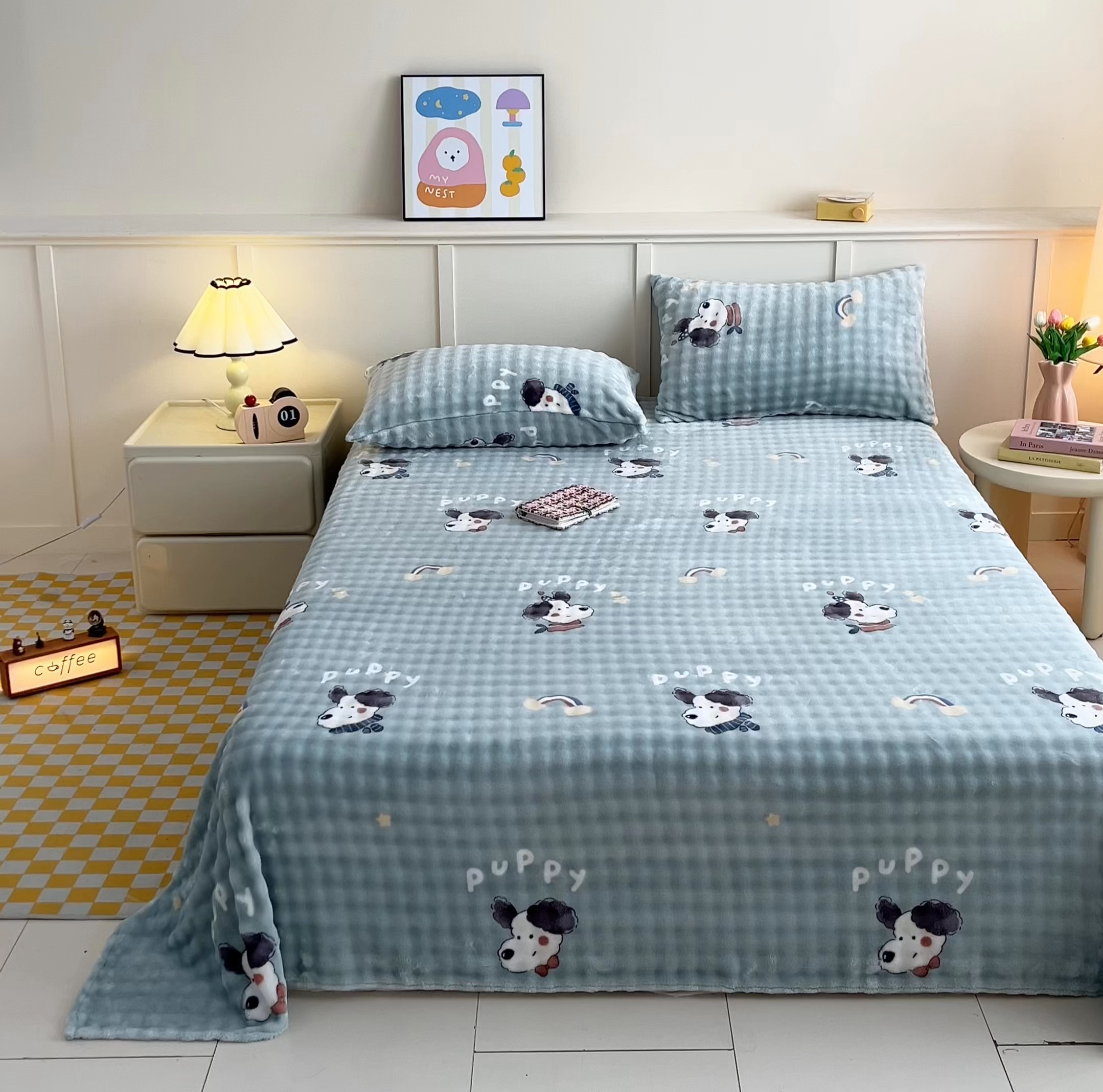 91家纺网 家纺一手货源 找家纺 爱屋及屋 2025新款牛奶泡泡绒印花单床单 床单单件 彩虹小狗