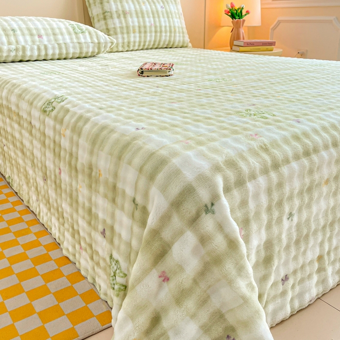 91家纺网 家纺一手货源 找家纺 爱屋及屋 2025新款牛奶泡泡绒印花单床单 床单单件 蝴蝶结-绿