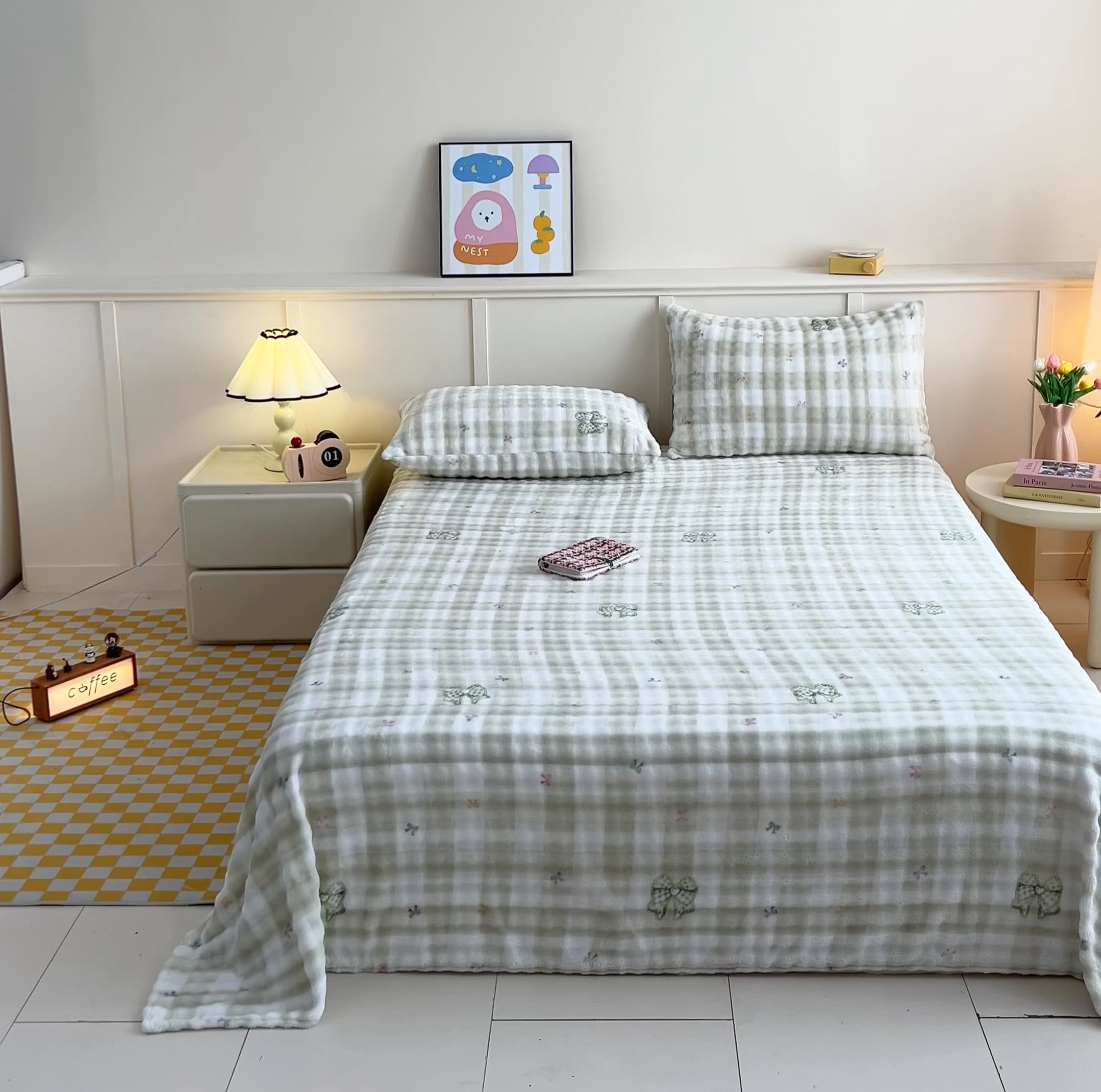 91家纺网 家纺一手货源 找家纺 爱屋及屋 2025新款牛奶泡泡绒印花单床单 床单单件 蝴蝶结-绿